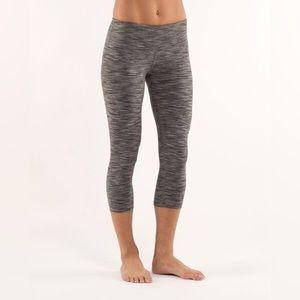 Lululemon Wunder Under Crop Leggings
Wren Space Dye / Wren